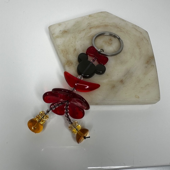 Minnie Mouse Vintage ‎ Disney Keychain - Picture 3 of 5